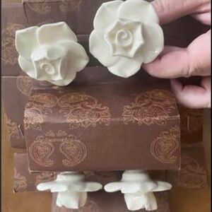 Ivory Floral Ceramic Drawer Knobs